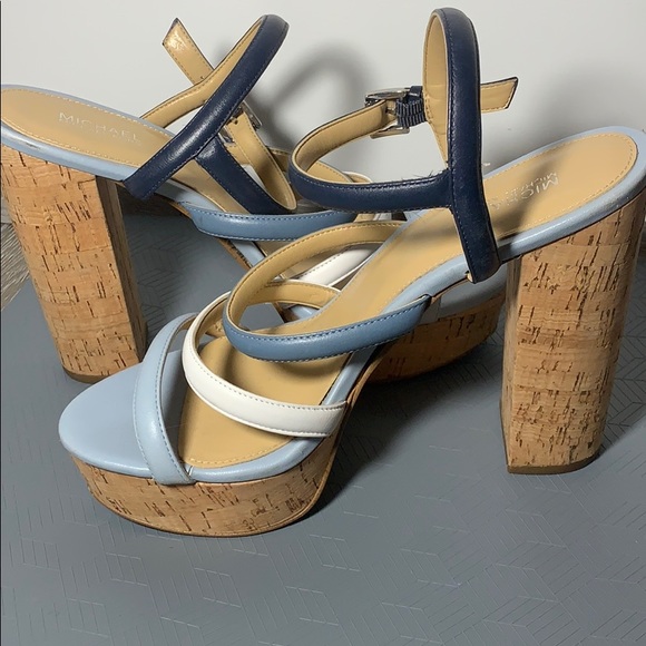 Michael Kors Heels - Picture 2 of 4